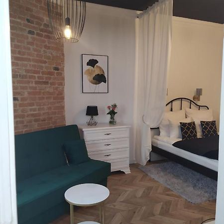 Ndm Apartament Варшава Экстерьер фото
